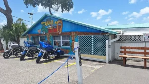 Woody’s River Roo Pub & Grill